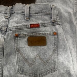 Wrangler Women’s Light Blue Jeans